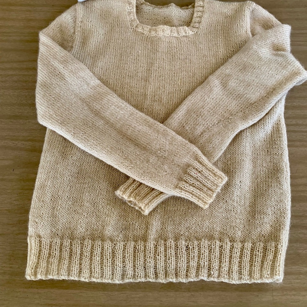 🍬3/20🍬Elegant Beige Knit Sweater for Women